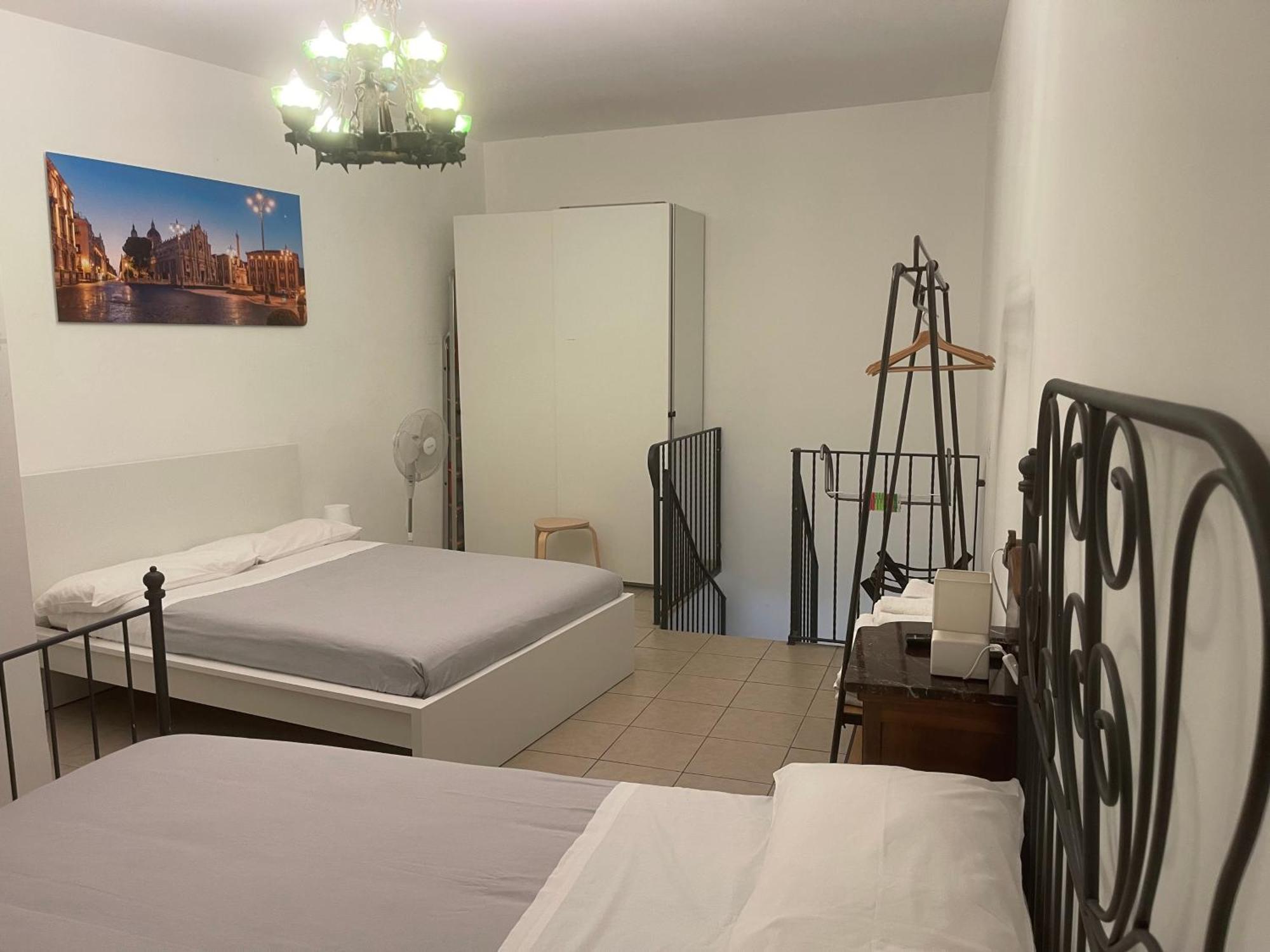 Villa Garibaldi 94- Intera Casa A 2 Passi Dal Duomo à Catane Extérieur photo
